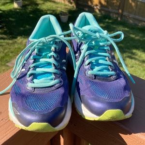 Asics GT-1000 Navy & Teal Running Shoes. Size 7